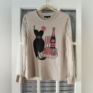 Love + Lace Women’s L Beige Graphic Knit Top Long Pearl Mesh Sleeves | SKU 0136